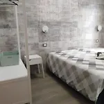 A 2 Passi Dal Castello ,appartamento Con Veranda Apartament