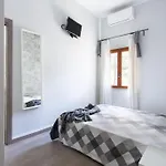 A 2 Passi Dal Castello ,appartamento Con Veranda *