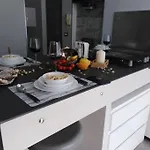 Apartament A 2 Passi Dal Castello ,appartamento Con Veranda *