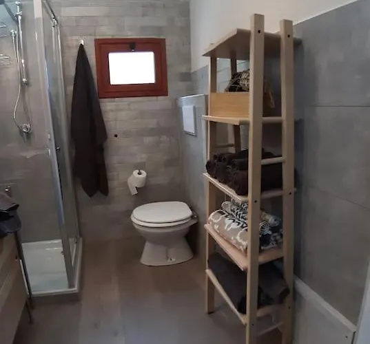 Apartamento A 2 Passi Dal Castello ,appartamento Con Veranda *