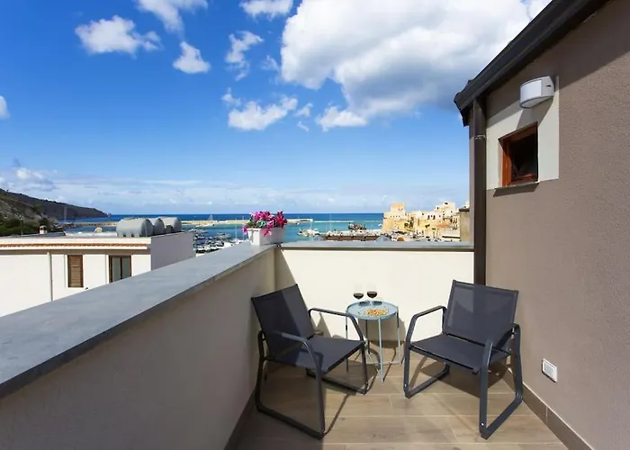 A 2 Passi Dal Castello ,appartamento Con Veranda