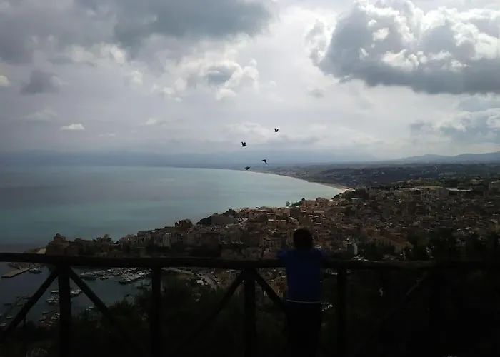 A 2 Passi Dal Castello ,appartamento Con Veranda Apartamento Castellammare del Golfo